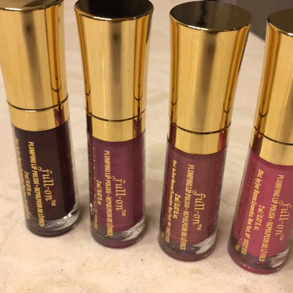 ❌SOLD❌Buxom plumping lip polish - Picture 2 of 3